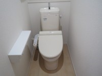 熊野町城之堀第2　2号地　《新築》のトイレです。
